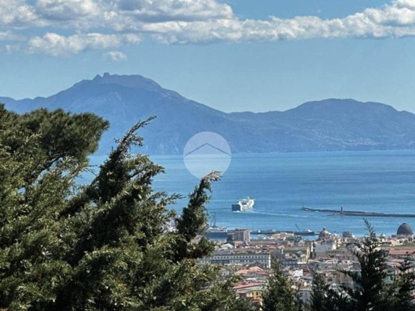 appartamento in vendita a Napoli in zona Capodimonte / Colli Aminei
