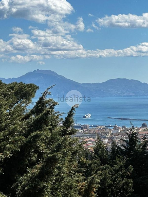 appartamento in vendita a Napoli in zona Capodimonte / Colli Aminei