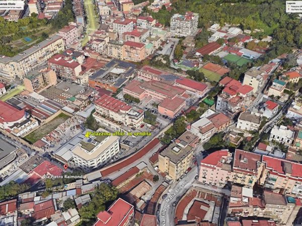 ufficio in vendita a Napoli in zona Scampia