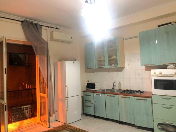appartamento in vendita a Napoli in zona Stella