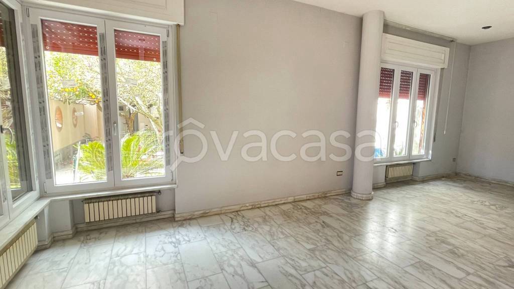 casa indipendente in vendita a Napoli in zona Chiaiano