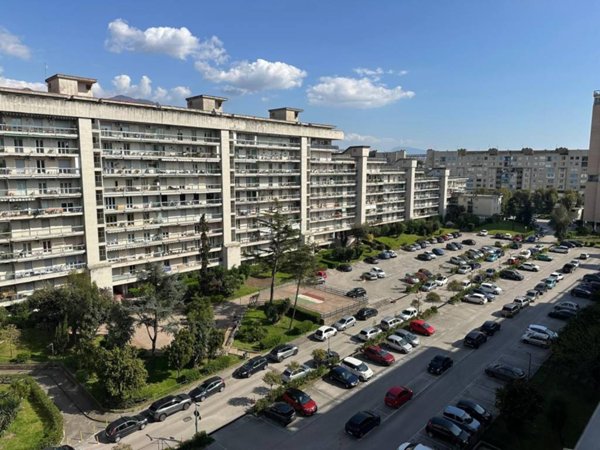 appartamento in vendita a Napoli in zona Ponticelli