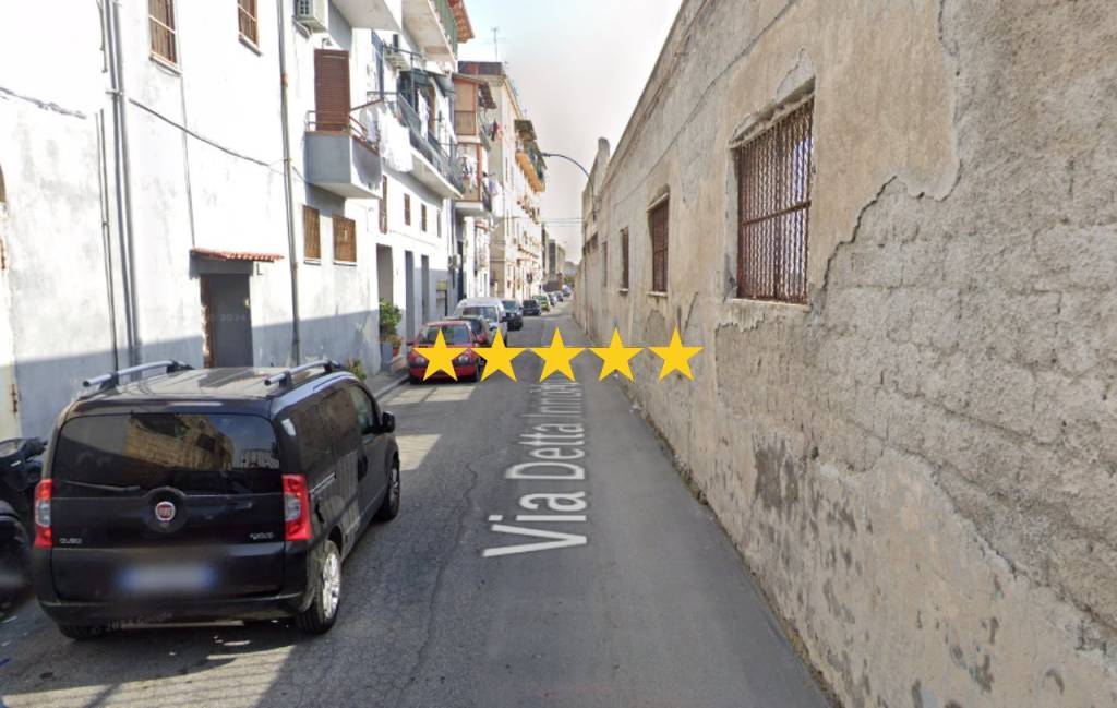 appartamento in vendita a Napoli in zona San Giovanni a Teduccio