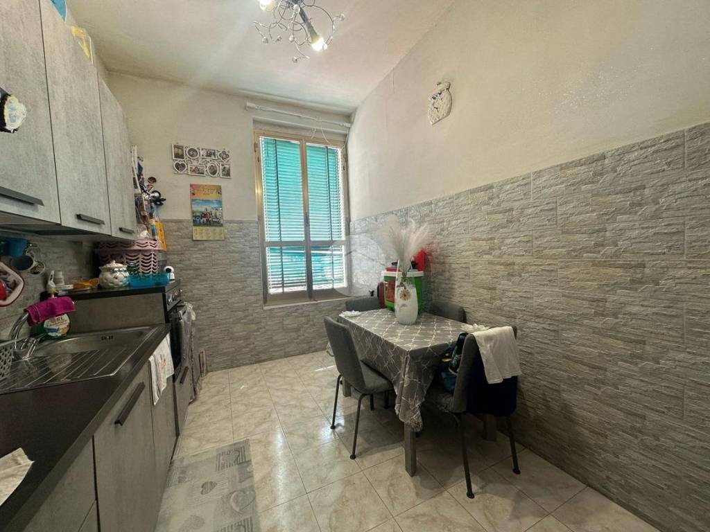appartamento in vendita a Napoli in zona Secondigliano