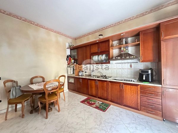 appartamento in vendita a Napoli in zona Secondigliano
