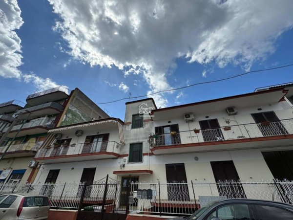 appartamento in vendita a Napoli in zona Ponticelli