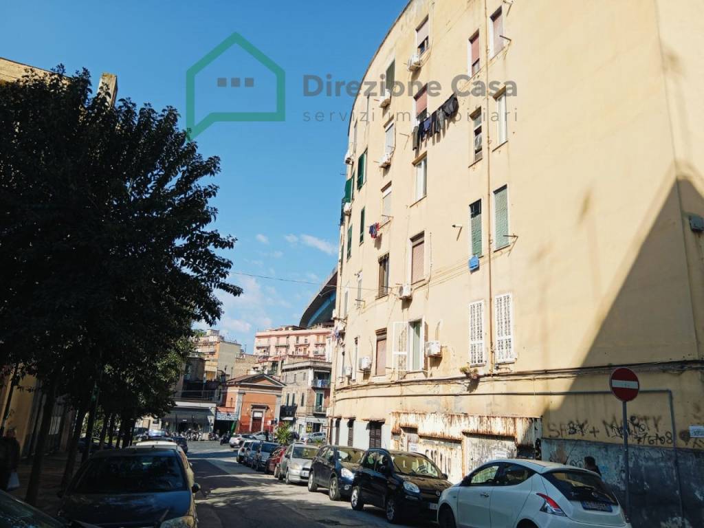 appartamento in vendita a Napoli in zona Capodimonte / Colli Aminei