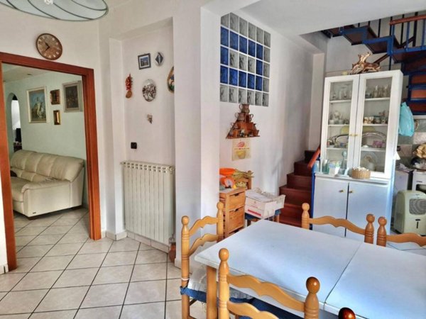 appartamento in vendita a Napoli in zona San Lorenzo