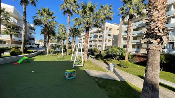 appartamento in vendita a Napoli in zona Bagnoli