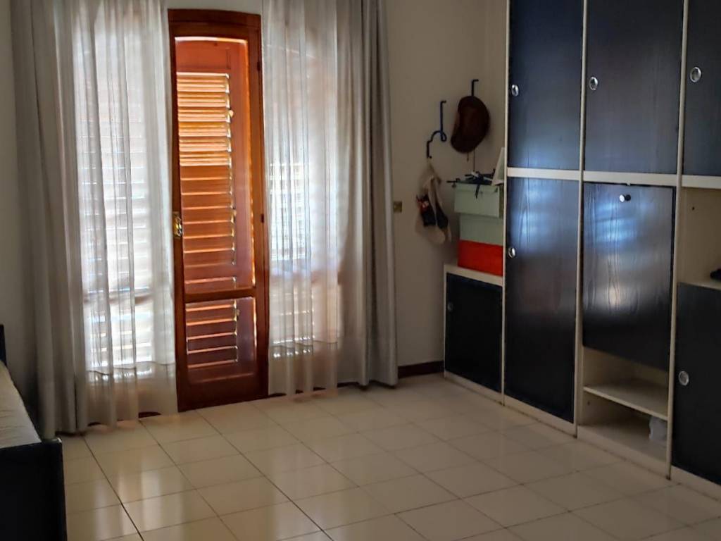 casa indipendente in vendita a Napoli in zona Secondigliano