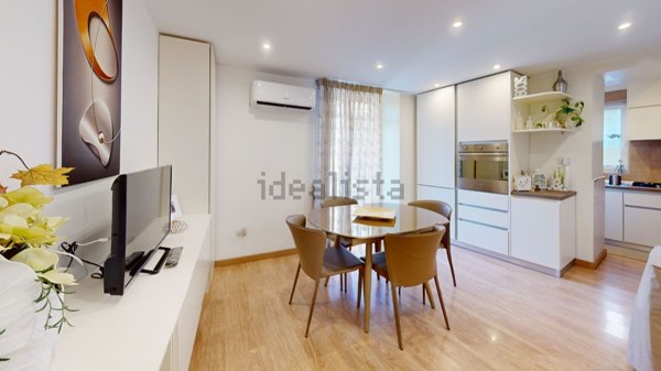 appartamento in vendita a Napoli in zona Stella