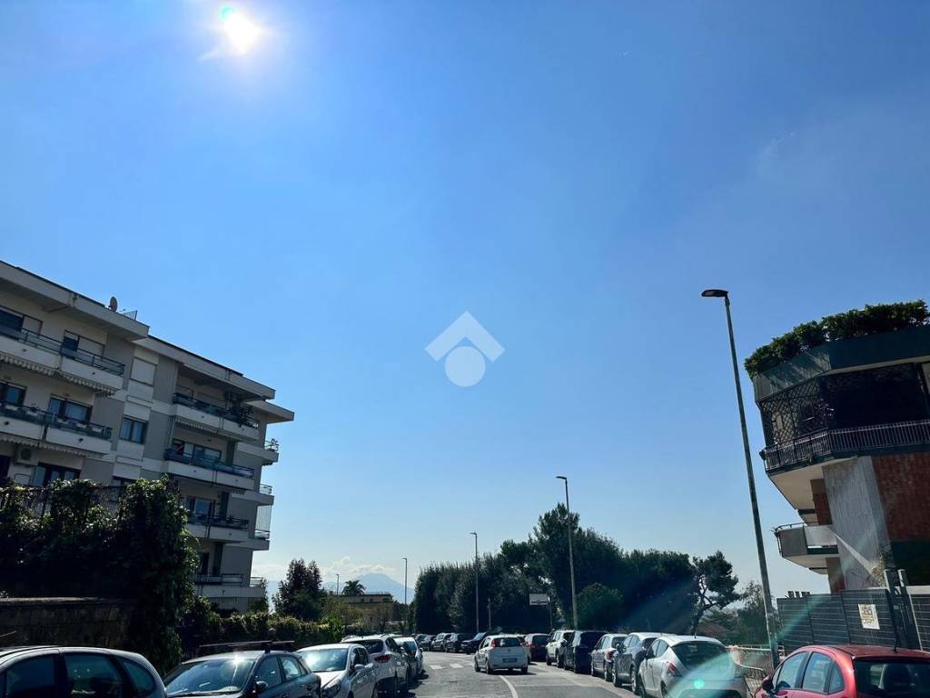 appartamento in vendita a Napoli in zona Camaldoli