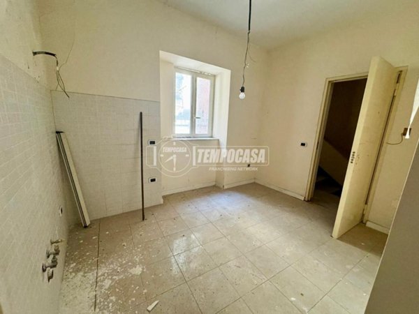appartamento in vendita a Napoli in zona Pendino / San Giuseppe