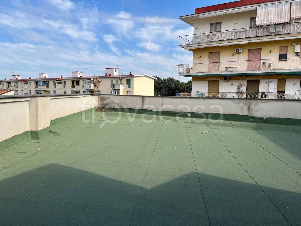 appartamento in vendita a Napoli in zona Capodimonte / Colli Aminei