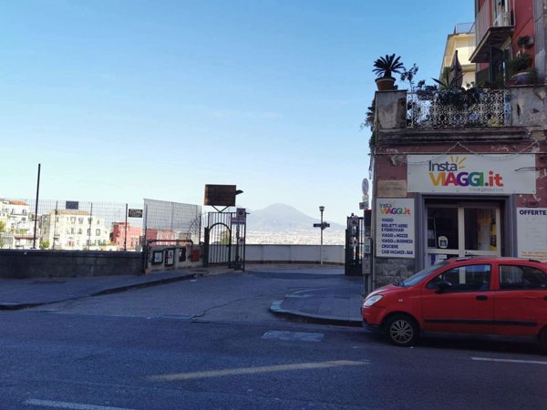appartamento in vendita a Napoli