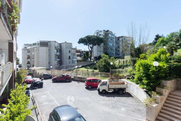 appartamento in vendita a Napoli in zona Posillipo