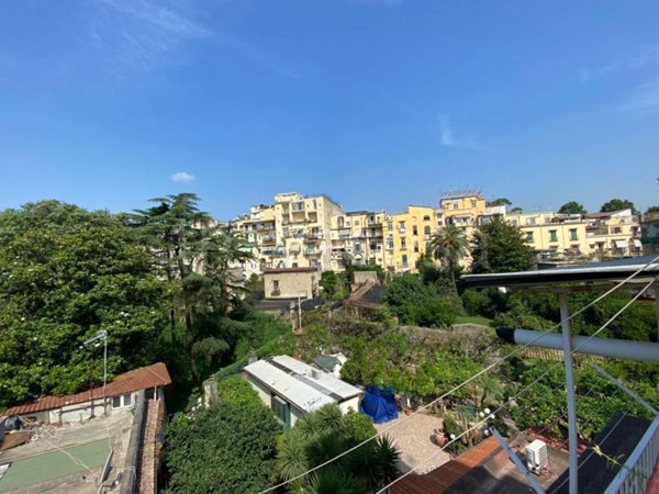 appartamento in vendita a Napoli in zona Mercato