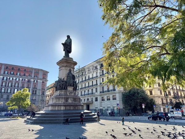 appartamento in vendita a Napoli in zona San Lorenzo