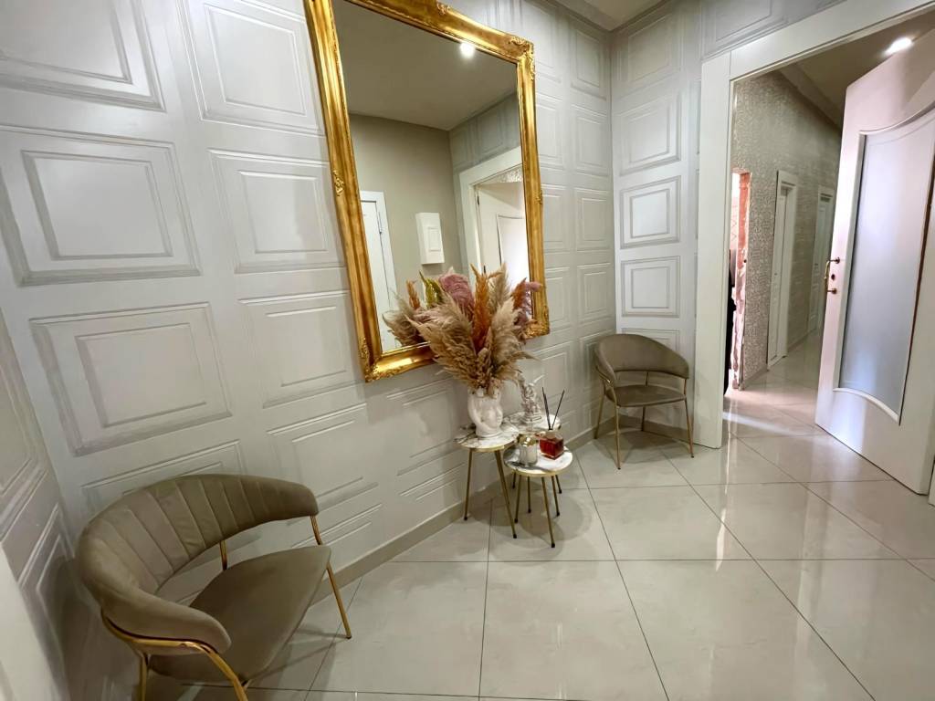 appartamento in vendita a Napoli in zona Pendino / San Giuseppe