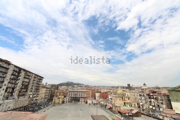 appartamento in vendita a Napoli in zona Pendino / San Giuseppe