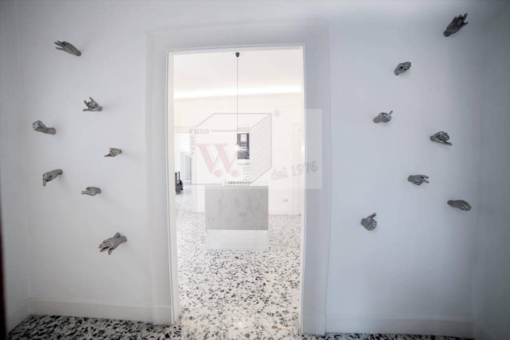 appartamento in vendita a Napoli