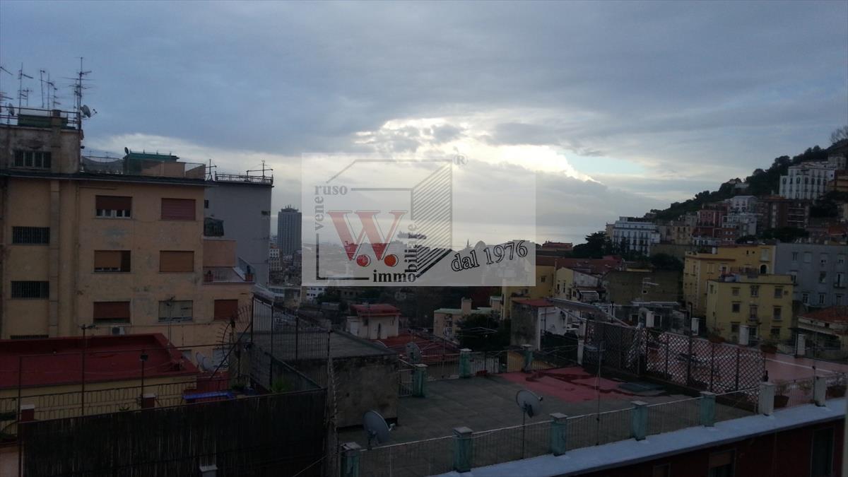 appartamento in vendita a Napoli in zona Arenella