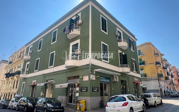 appartamento in vendita a Napoli in zona Bagnoli