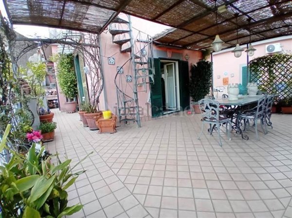 appartamento in vendita a Napoli