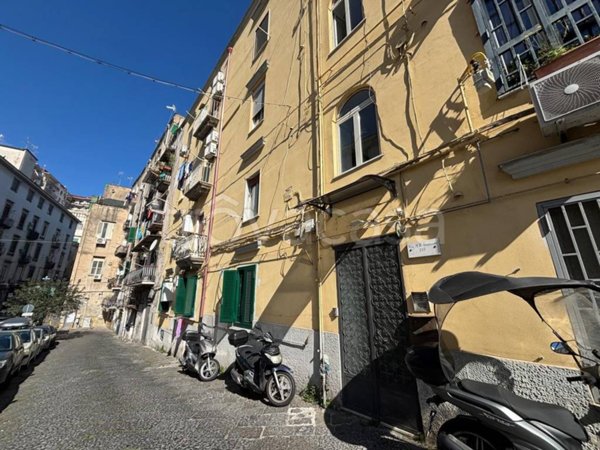 appartamento in vendita a Napoli in zona Stella