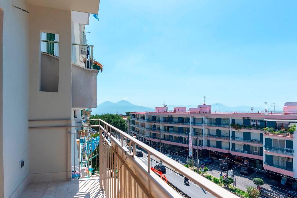 appartamento in vendita a Napoli in zona Capodimonte / Colli Aminei