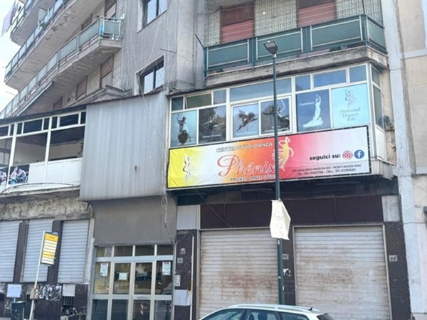 negozio in vendita a Napoli