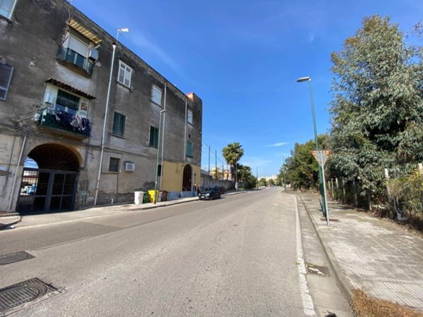 appartamento in vendita a Napoli in zona San Giovanni a Teduccio