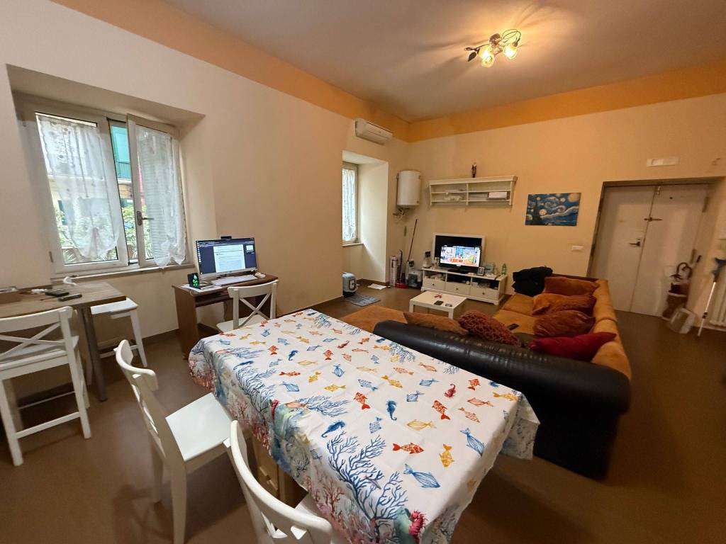appartamento in vendita a Napoli in zona Fuorigrotta