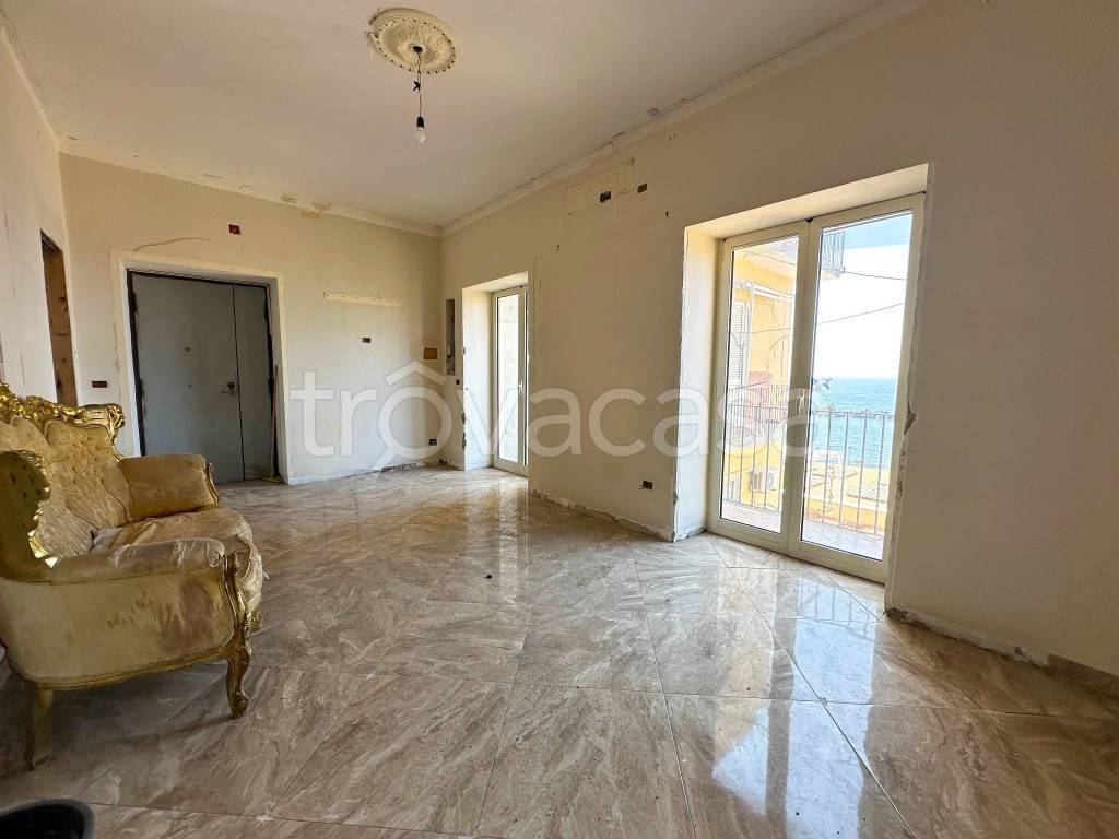 appartamento in vendita a Napoli in zona San Giovanni a Teduccio