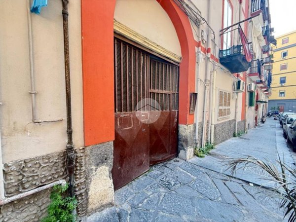 appartamento in vendita a Napoli in zona San Lorenzo
