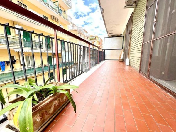 appartamento in vendita a Napoli in zona Bagnoli