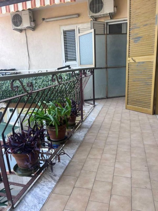 appartamento in vendita a Napoli in zona Pianura