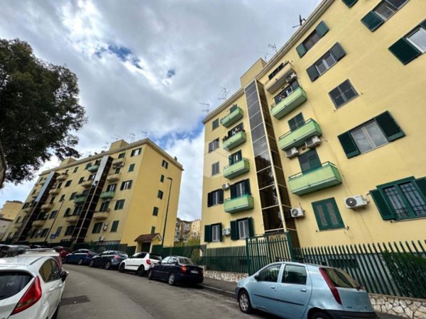 appartamento in vendita a Napoli