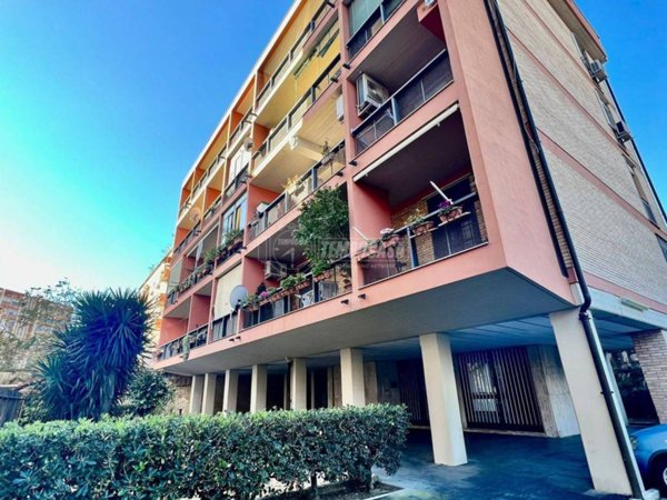 appartamento in vendita a Napoli in zona Fuorigrotta