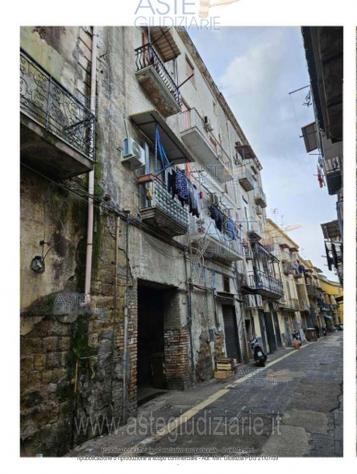 appartamento in vendita a Napoli in zona Barra