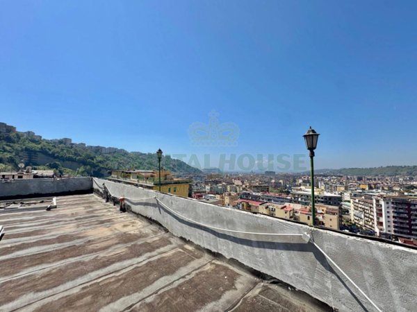 appartamento in vendita a Napoli in zona Fuorigrotta