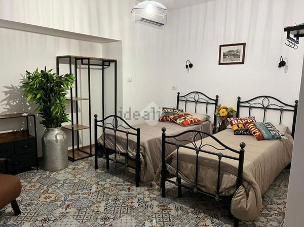 appartamento in vendita a Napoli in zona San Ferdinando
