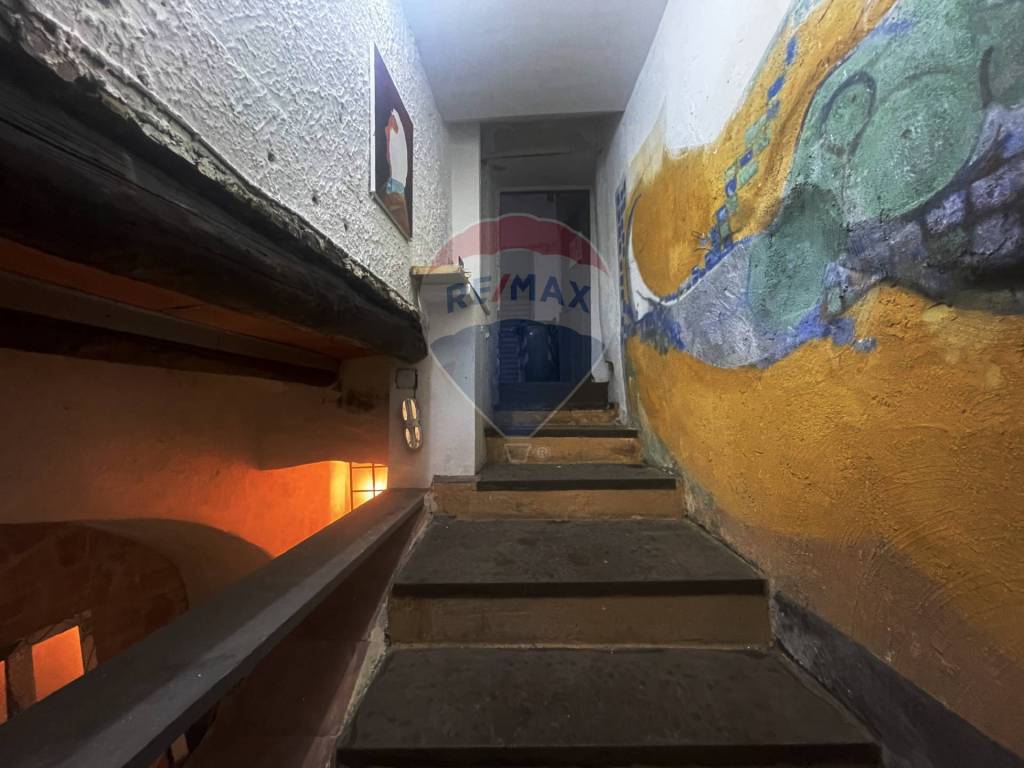 trivano in vendita a Napoli