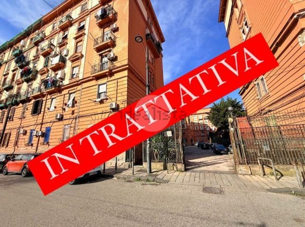 appartamento in vendita a Napoli in zona Poggioreale