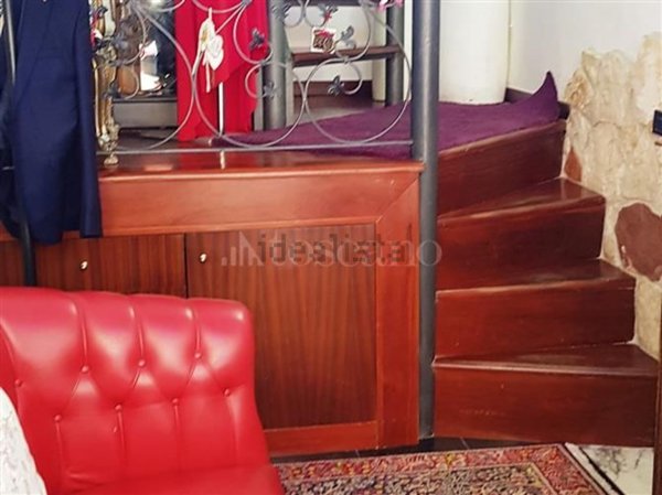 casa semindipendente in vendita a Napoli in zona Pendino / San Giuseppe