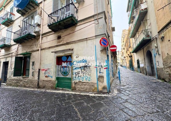 appartamento in vendita a Napoli in zona Stella