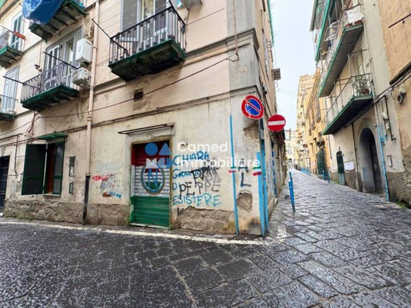appartamento in vendita a Napoli in zona Stella