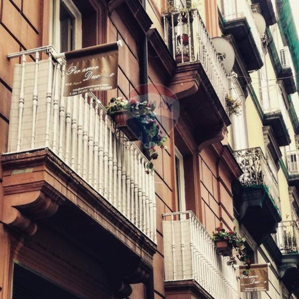 negozio in vendita a Napoli in zona Pendino / San Giuseppe