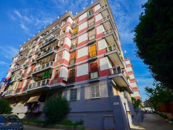 appartamento in vendita a Napoli in zona Soccavo