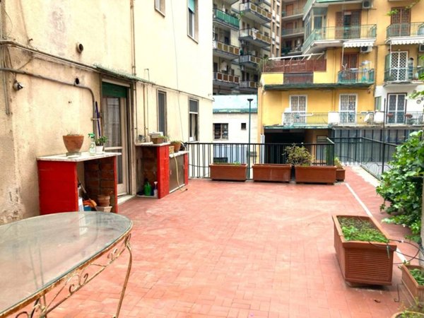 appartamento in vendita a Napoli in zona Avvocata